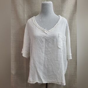 La Miel Women's Shirt White Textured Gauze Short Sleeve Rustic Hem Oversized Sm